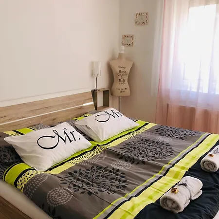 Casa Blanca Apartment Nyiregyhaza